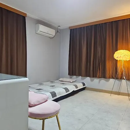 Happy Room